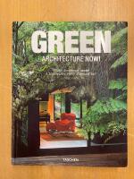 Green architecture now! - Gr&copy;ơne Architektur heute! = L'architecture verte d'aujourd'hui!