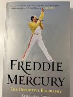 Bohemian Rhapsody : The Definitive Biography of Freddie Mercury
