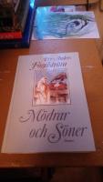 M&ouml;drar och s&ouml;ner : roman
