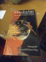 Humlor, bin och andra steklar : naturguide i f&auml;rg om steklarnas utseende, utveckling, levnadss&auml;tt och beteenden