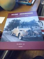 Bilens &aring;rhundrade : Design, historik & nostalgi