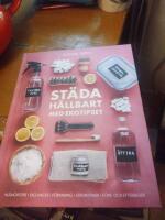 St&auml;da h&aring;llbart med Ekotipset : husmorsknep och ekohacks