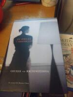 En spricka i kristallen