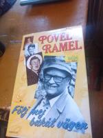 F&ouml;lj mej bak&aring;t v&auml;gen : Povel Ramels livstycken del 1