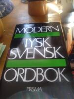 Modern tysk-svensk ordbok : Modernes deutsch-schwedisches W&ouml;rterbuch