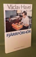 Fj&auml;rrf&ouml;rh&ouml;r : samtal med Karel Hv&iacute;žd&aacute;la Bonn-Prag 1985-86