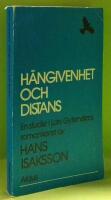 H&auml;ngivenhet och distans : en studie i Lars Gyllenstens romankonst