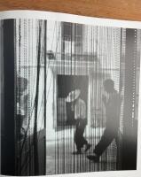 Svart p&aring; vitt om Tio Fotografer