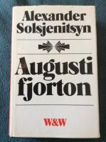 Augusti fjorton : (gamla tider&auml;kningen)