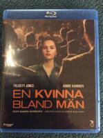 En kvinna bland m&auml;n