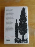 Redan d&aring; var r&auml;ven j&auml;gare