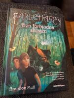 Den f&ouml;rbjudna skogen serie: Fablehaven del 1