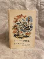 Emil har n&aring;got i kikarn