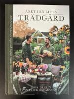 &Aring;ret i en liten tr&auml;dg&aring;rd