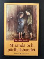 Miranda och p&auml;rlhalsbandet
