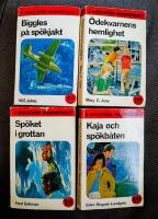 4 sm&aring; pocketb&ouml;cker: Biggles p&aring; sp&ouml;kjakt + Kaja och sp&ouml;kb&aring;ten + &Ouml;dekvarnens hemlighet + Sp&ouml;ket i grottan  