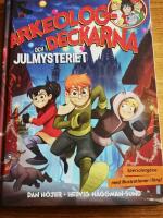 Arkeologdeckarna och julmysteriet