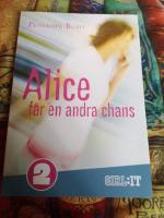 Alice f&aring;r en andra chans