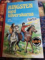 Hingsten med silverskorna