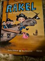 Sj&ouml;r&ouml;var-Rakel och kapten Snorfinger