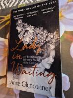 Lady in Waiting [ENGLISH] 