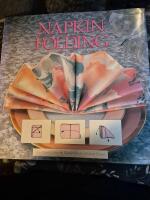 NAPKIN FOLDING [ENGLISH] 
