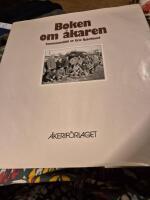 Boken om &aring;karen