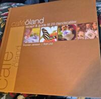 Caf&eacute; &Ouml;land : recept & guide till 29 &ouml;landscaf&eacute;er