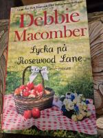 Lycka p&aring; Rosewood Lane - en Cedar Cove - roman