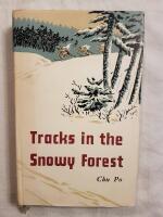 Tracks in the Snowy Forest (English edition)