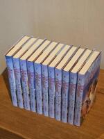 [Solg&aring;rd-serien, komplett, del 1-11] Ankomst : L&auml;ngtan : L&ouml;gner och hemligheter : Avsl&ouml;jad : Jungfruturen : HJ&auml;mnd : Vilseledd : P&aring; flykt : Farliga krafter : &Aring;terseenden : Cirkeln &auml;r sluten