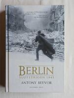 Berlin : slutstriden 1945