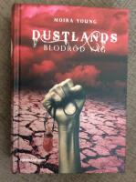 Dustlands - Blodr&ouml;d v&auml;g