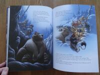 Trollskogen: Bj&ouml;rnen sover