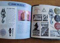 J.K. Rowlings Wizarding World: The Dark Arts [A Movie Scrapbook]