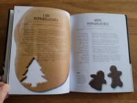 Pepparkakor : 30 magiska hus, kakor & bakverk