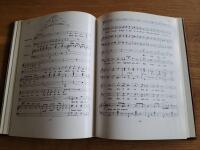 Gluntarne: En samling duetter f&ouml;r baryton och bas med ackompanjemang av piano