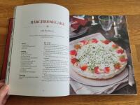 Jennys jul : recept och matinspiration f&ouml;r hela december