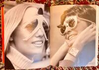 Spectacles & sunglasses = Brillen und Sonnenbrillen = Lunettes & lunettes de soleil = Gafas & gafas de sol = Brillen & zonnenbrillen = Occhiali da vista & da sole