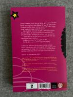 I taket lyser stj&auml;rnorna