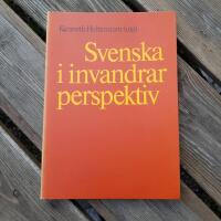 Svenska i invandrarperspektiv : kontrastiv analys och spr&aring;ktypologi