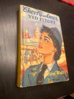 Cherry Ames vid flyget