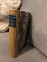 R&ouml;de orm hemma och i &ouml;sterled 