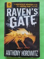 Raven's gate - The power of five