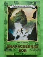 Smaragdernas bok - Trolldomens tre skrifter 1