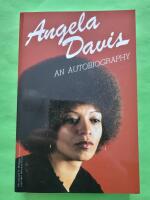 Angela Davis - an autobiography
