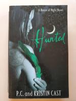 Hunted (House of Night 5)