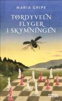 Tordyveln flyger i skymningen