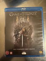 Game Of Thrones S&auml;song 1 