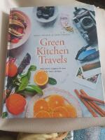Green kitchen travels : h&auml;lsosam vegetarisk mat fr&aring;n hela v&auml;rlden
